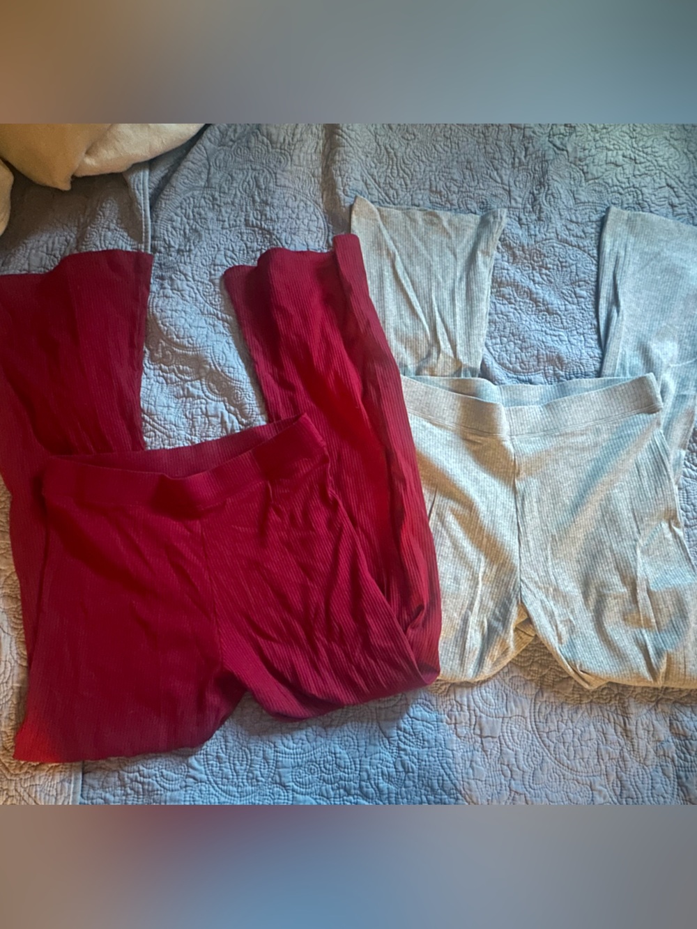 Victoria Secret Pink flare leggings